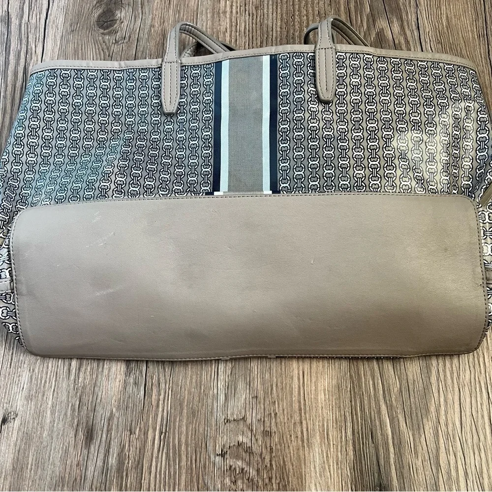 Tory Burch Taupe/Navy Printed Tote